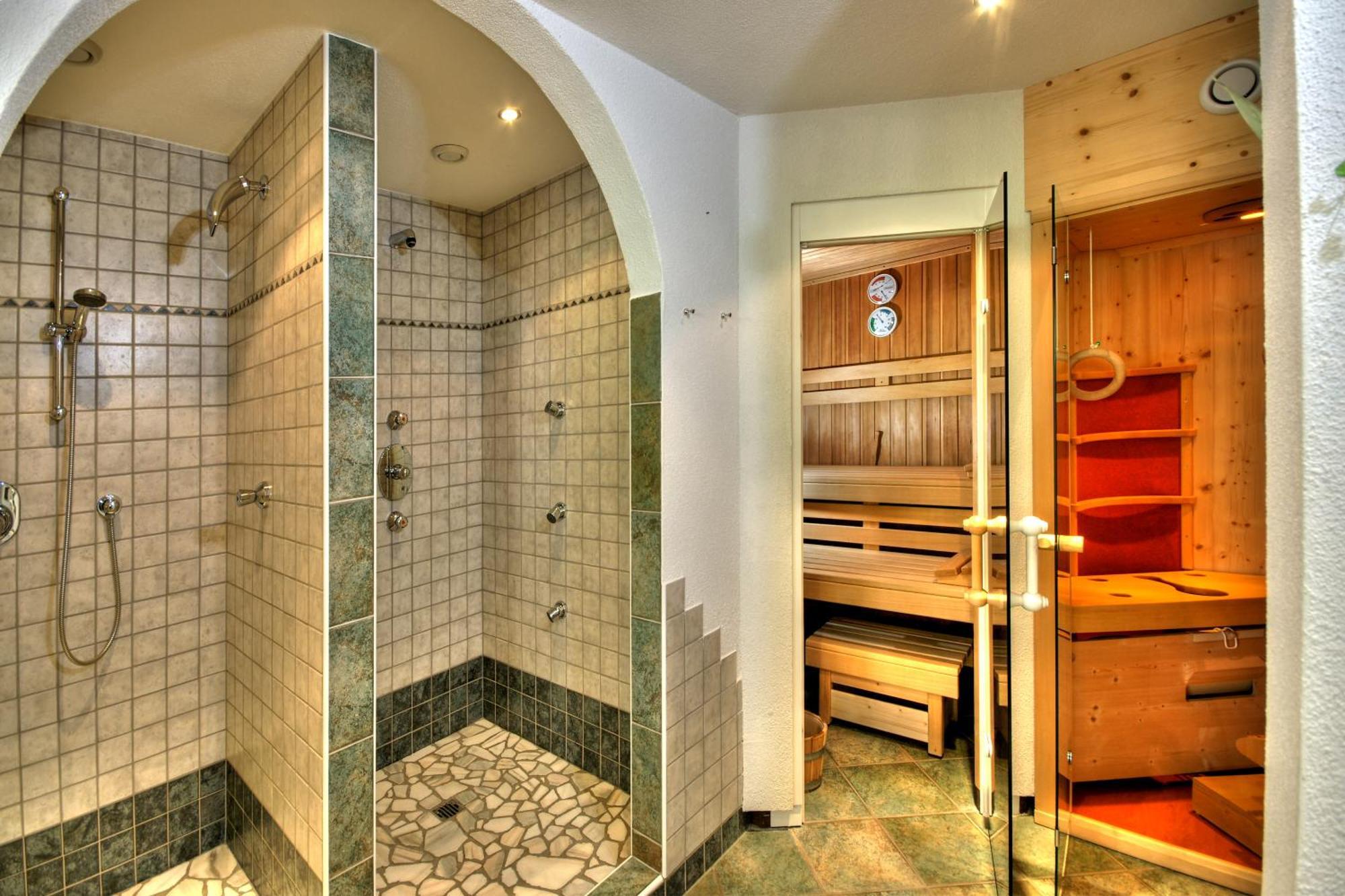 Hotel Garni Corinna Ишгль Экстерьер фото